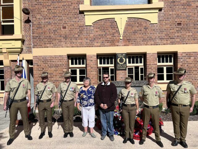 CatafalquePartywith Descendents of Sgt Cyril Kirby MM